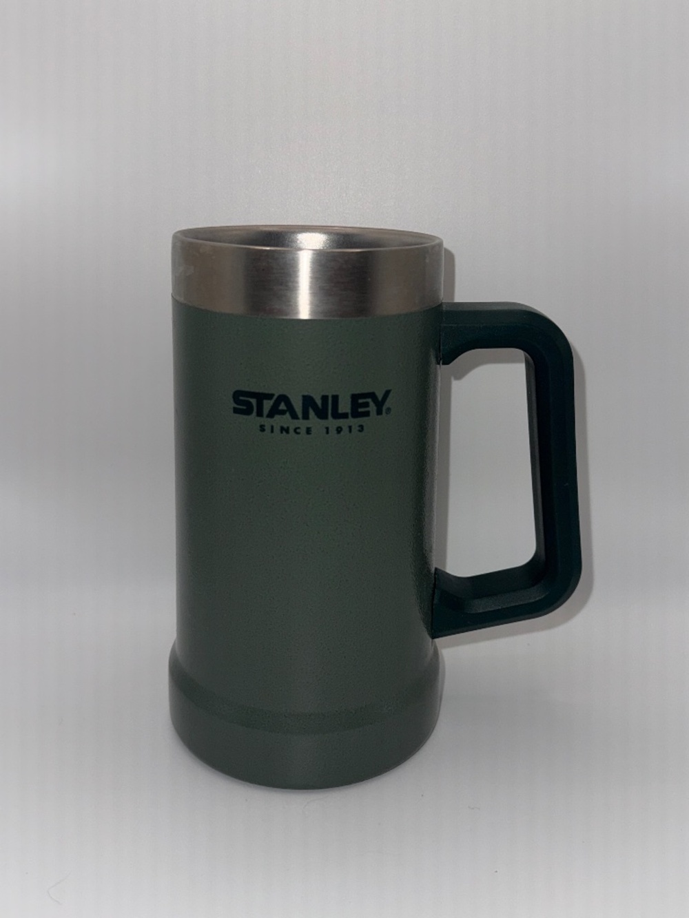 Stanley Adventure Vacuum Beer Stein 24 oz Hammertone Green Mug